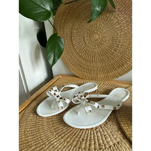 Simply Petals Women’s size 7 Sandals